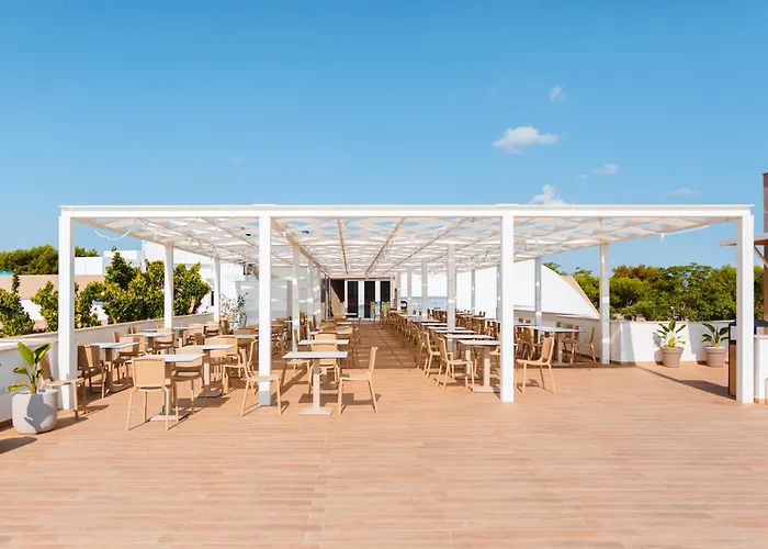 Torre Cintola Greenblu Sea Emotions מלון 4*