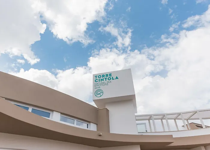 מלון Torre Cintola Greenblu Sea Emotions 4*