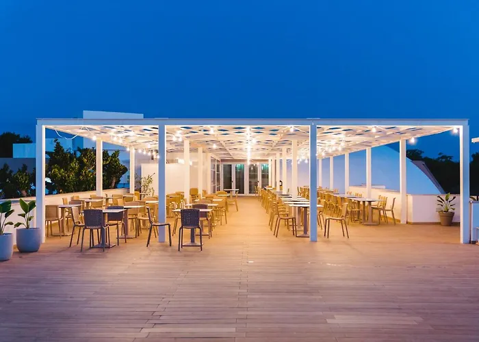 Torre Cintola Greenblu Sea Emotions 4* מונופולי