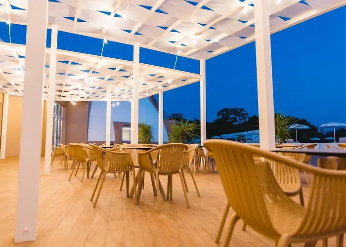 מלון Torre Cintola Greenblu Sea Emotions מונופולי